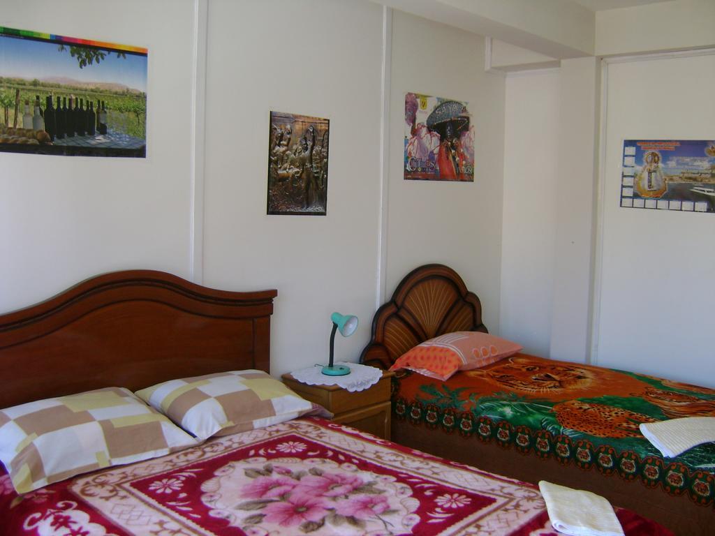 Hostal Villa Imperial Yunguyo 객실 사진